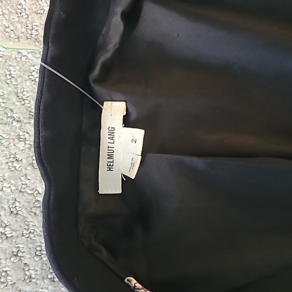 Helmut Lang Blazer pattern size 2 the wave is cropping. - Picture 3 of 6